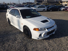 Load image into Gallery viewer, *Sold* 1997 Mitsubishi Lancer Evolution IV GSR Scotia White