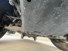 Load image into Gallery viewer, *Sold* 1998 Toyota Hilux Sports Pickup Turbo Diesel

