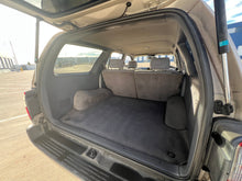 Load image into Gallery viewer, *Sold* 1996 Toyota Hilux Surf SSR-G KZN185
