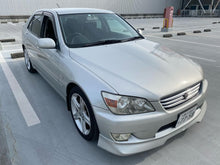 Load image into Gallery viewer, *Sold* 1999 Toyota Altezza RS200 Z-Edition
