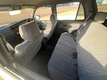 Load image into Gallery viewer, *Sold* 1996 Toyota Hilux Surf SSR-G KZN185
