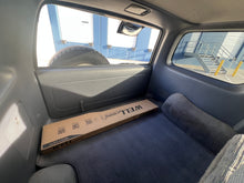 Load image into Gallery viewer, *Sold* 1996 Toyota Hilux Surf SSR-G KZN185

